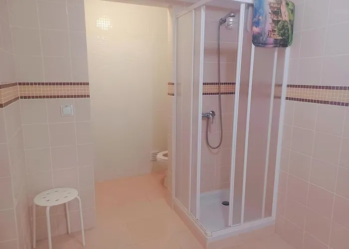 Oasis Park Modern In *