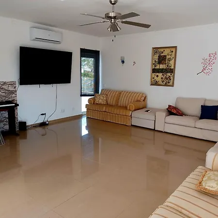 Oasis Park Modern In Portimão